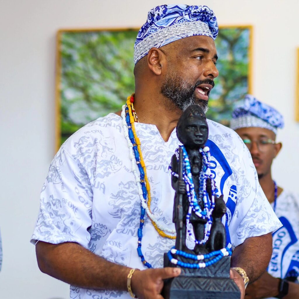 Instagram post from afoxeomonile. This post is in position 1.